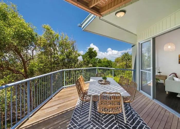 Castaway Cove Beachfront Luxury By Stay Noosa